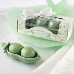 Kate Aspen Two Peas in A Pod Ceramic Salt and Pepper Shakers Small New CUTE