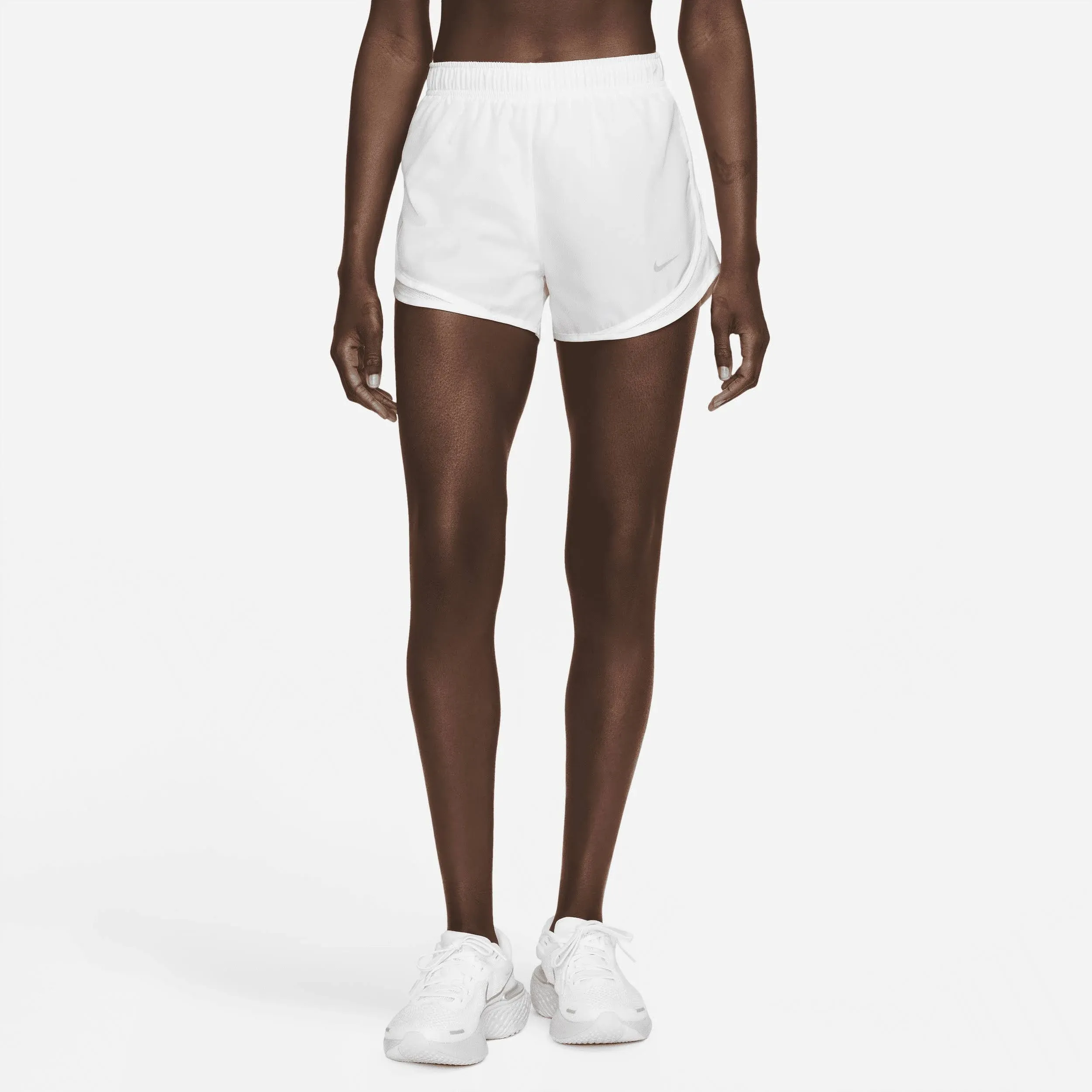 NIKE Womens Tempo Shorts - White - Medium