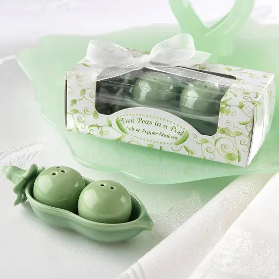 Two Peas in a Pod Ceramic Salt &amp; Pepper Shakers (Set of 4)