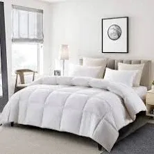 Serta White Goose Feather and Down Fiber Comforter