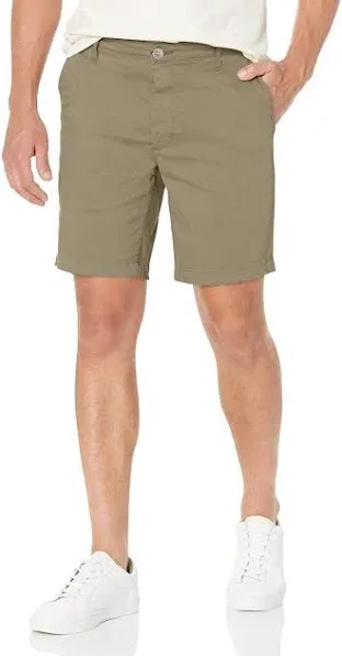 AG Jeans Men's Wanderer Slim Trouser Short