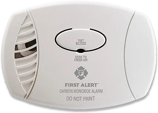 First Alert CO600 Carbon Monoxide Plug - in Alarm