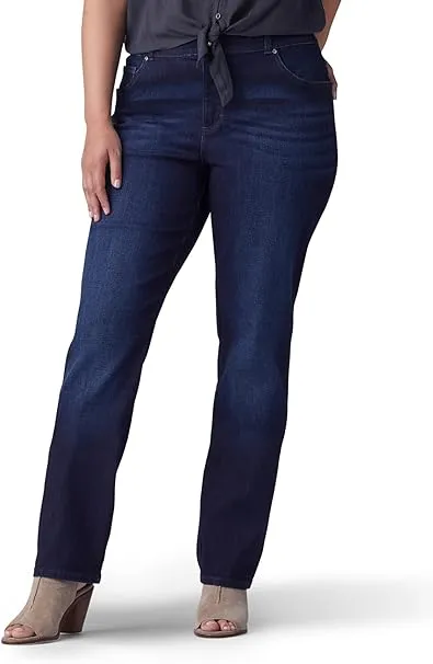 Lee Women's Plus Midrise Relaxed Fit Straight Leg Jean