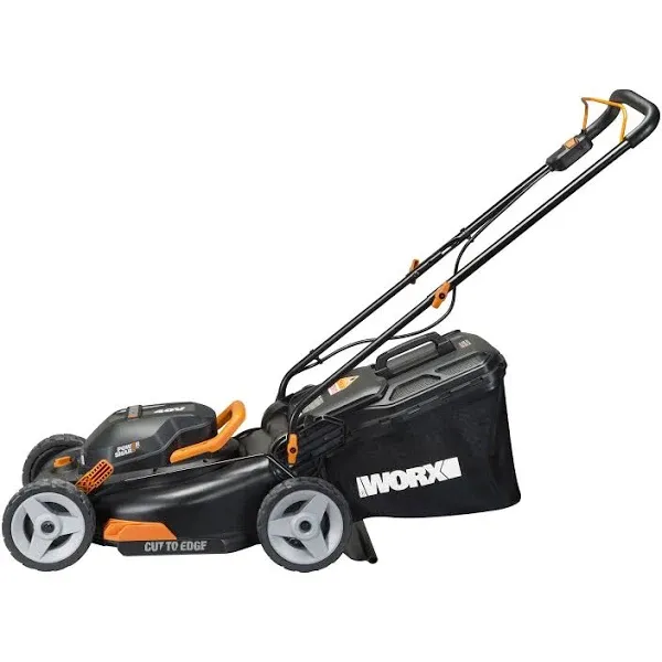 Worx WG743 40V PowerShare 4,0 Ah 17 pulgadas cortadora de pasto con mantillo e Intellicut (2 baterías de 20 V), negro y naranja