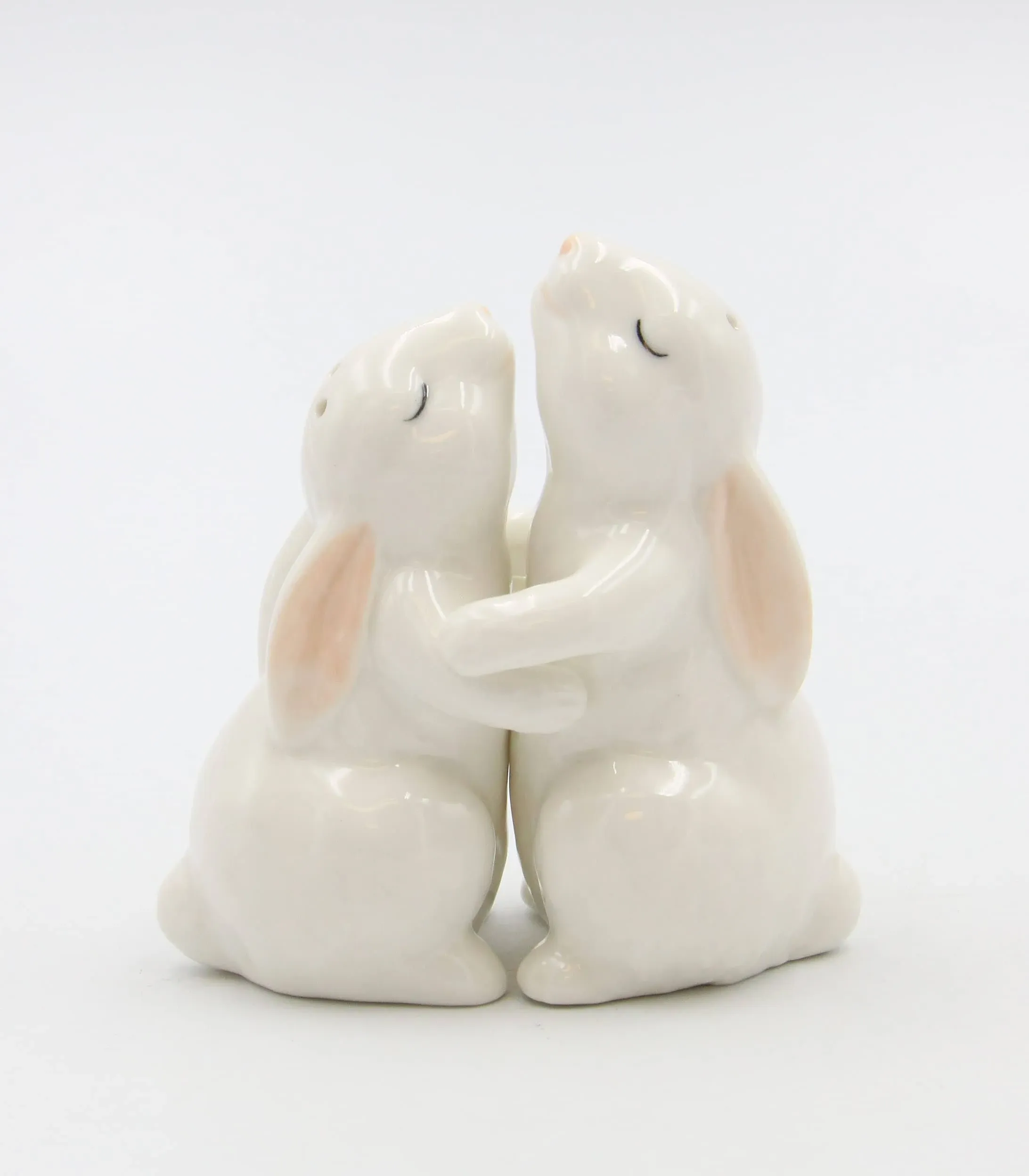 Kevins Gift Shoppe Ceramic Easter Bunny Rabbit Couple Salt and Pepper Shakers