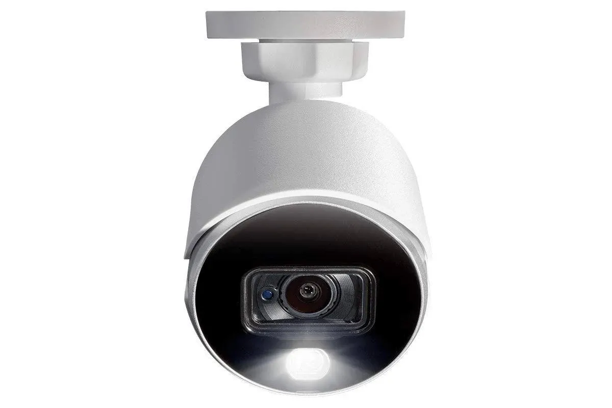 C882DA Series - Lorex 4K Active Deterrence Security Camera