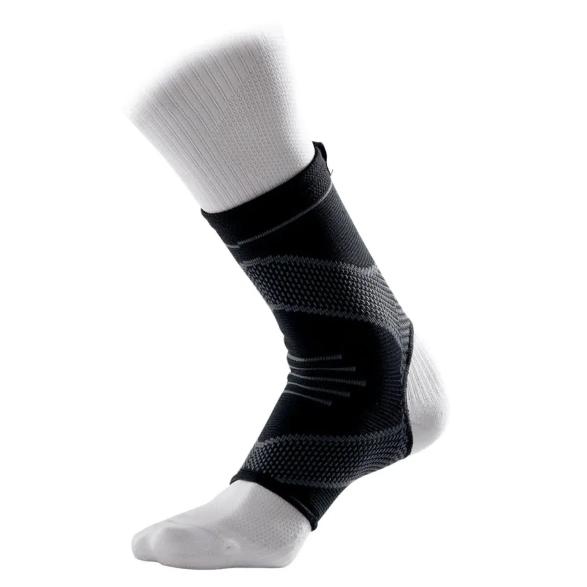 McDavid 4-Way Elastic Ankle Sleeve